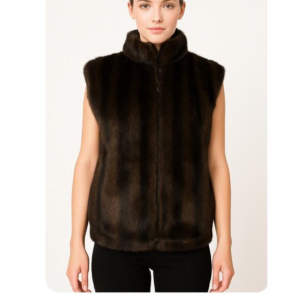 Caribou Crossing vest faux fur brown/black SZ M from Alaska full zip up fuzzy - Picture 1 of 13